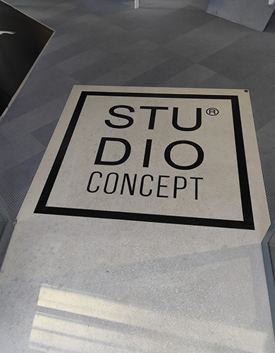 Pormenor da entrada no espaço do gabinete arquitetura e coworking da Studio Concept.